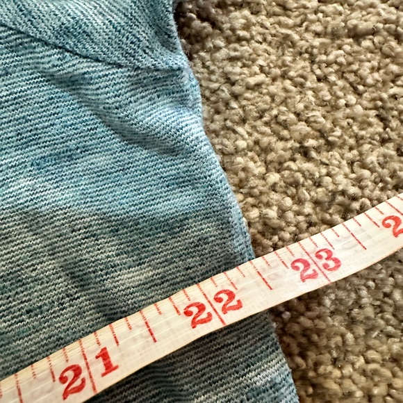 Goodfellow & Co. blue short sleeve v-neckT-shirts lot of 2 large - Picture 9 of 13